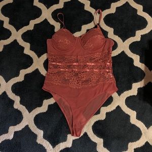 Lace body suit
